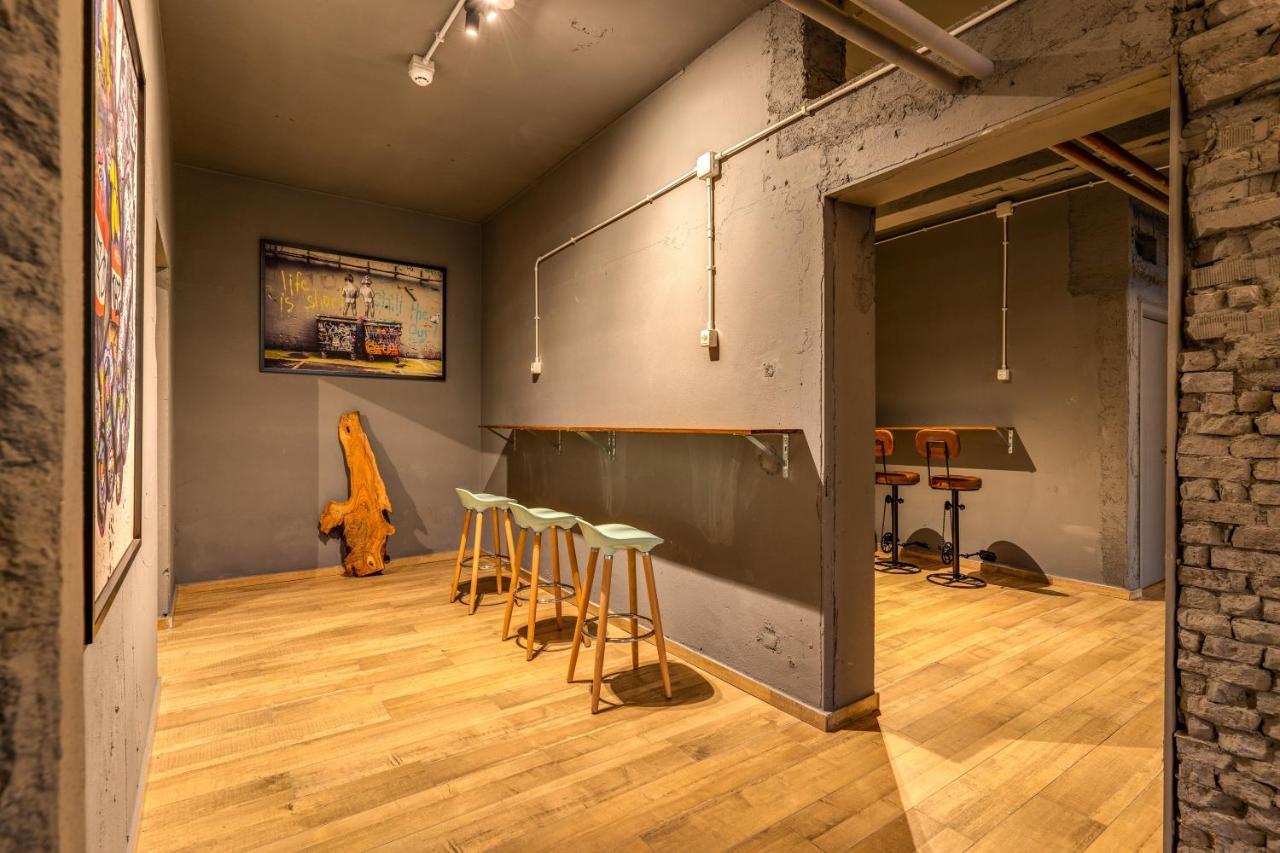 Hostel Trastevere * Rome